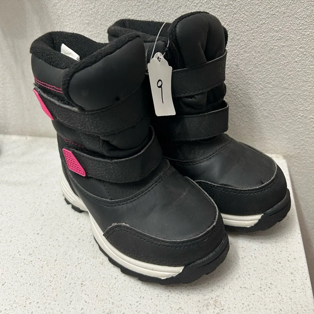 🦋 Kids Black and Pink Winter Snow Boots for girls size 9!